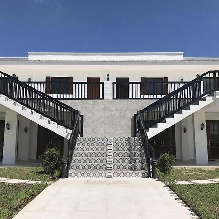 מלון Mabalacat The Mansion מראה חיצוני תמונה